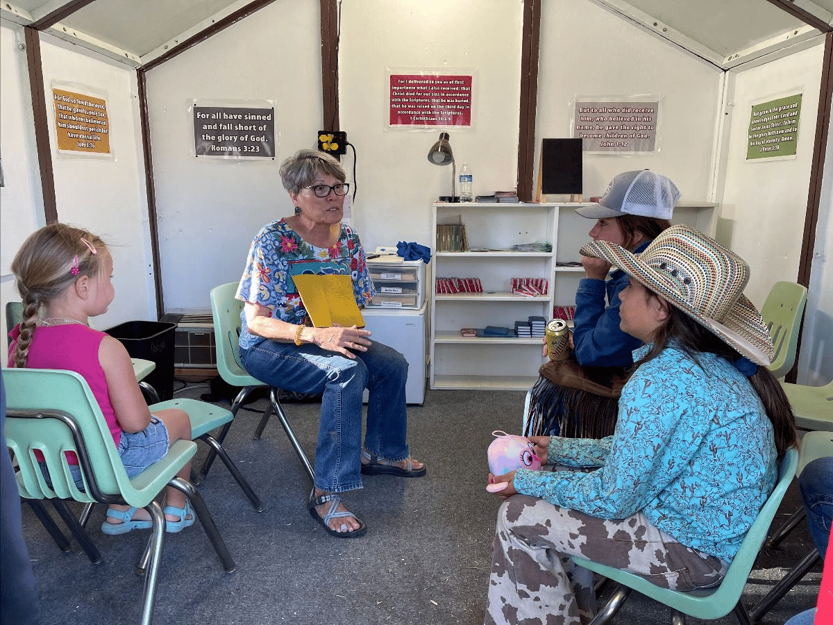 Volunteer Teaching Children